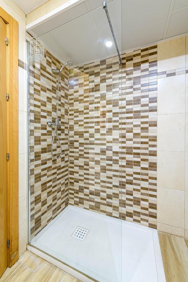 Wintowinrentals Excelente Ubicacion Y Vista Al Mar Fuengirola Exterior photo